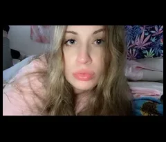 💜katie💜 (@blue.eyed.babyy)