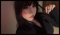 𝔡𝔞𝔦𝔰𝔶 || prettiest goth 🖤 (@daisylurks)