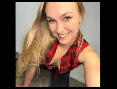 Siswet the Butt Princess (@siswet19)