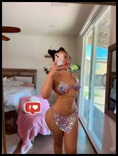 Cheeky Kim❤️ (@officialcheekykim)