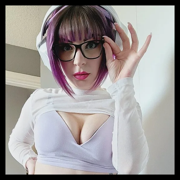 AuroraStarr - FREE (@aurorastarrxo) photo 2