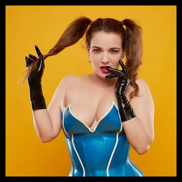 Bad Dolly (@dolly_model) photo 2