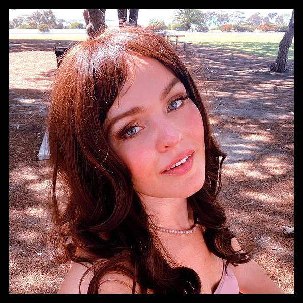 Krissy Lynn (@krissylynn) photo 2