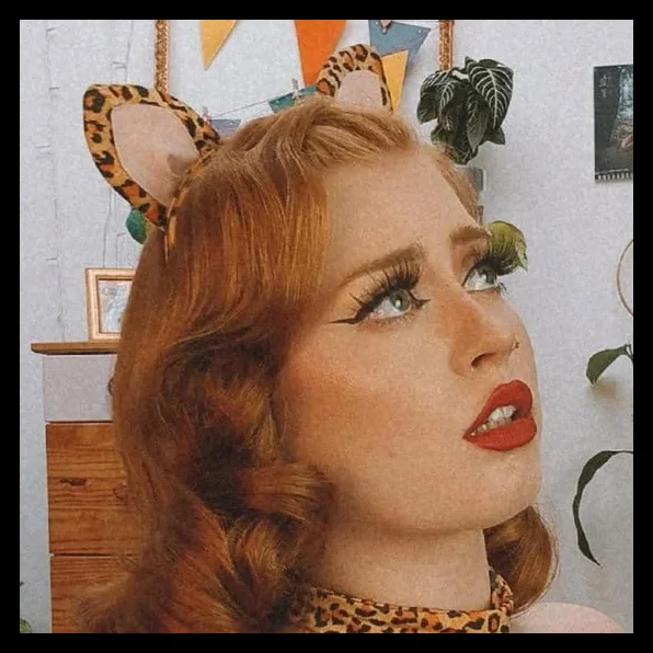 Loud Orgasm Enthusiast! 🧡 (@lunaroux) photo 2
