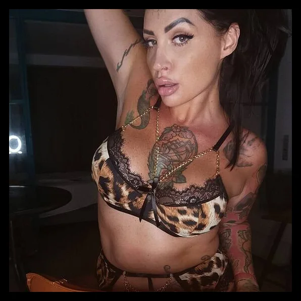 Ladymuffin  Vip (@ladymuffinvip) photo 2