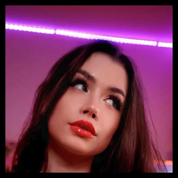 Laurel Jeune 🍅 (@laureljeune) photo 2