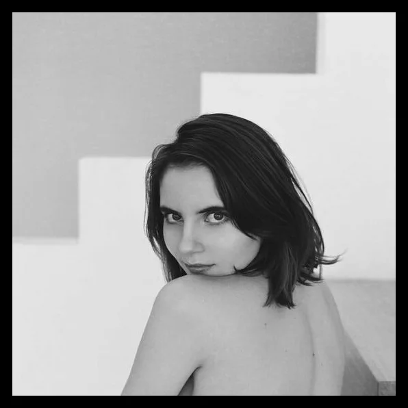 Liara Roux : No PPV (@liararoux) photo 2