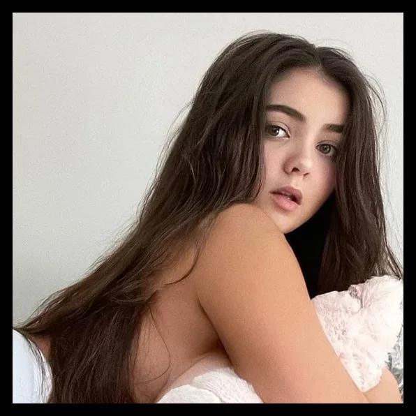 littlmisfit: 𝟘.𝟙% (@littlmisfit) photo 2