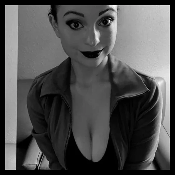 titsmintsalad (@titsmintsalad) photo 2