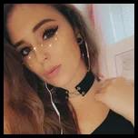 Alanna 💋 (@lesbian_loni)