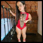Cait, Britain's smallest glamour model (@asliceofcait)