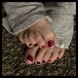 Hippie Chick (@soggy.smelly.feet)