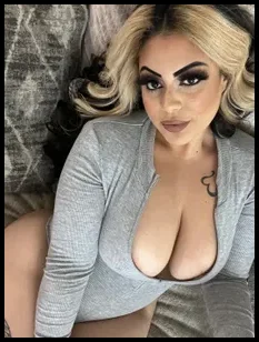 Estrella 🖤 (@mrslindaestrellaa)