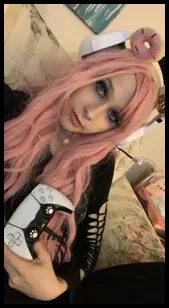 Emo Kitten (@petiteandsweet69)