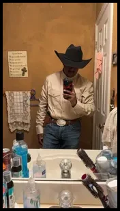 Johnny Choco (@bocolate03)