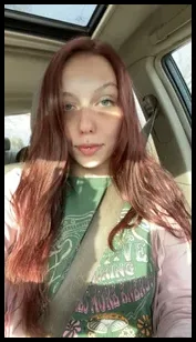 Bee (@celeste_bee)