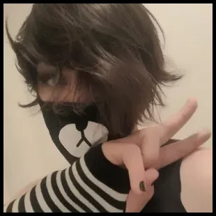 QBB (@queerbunnybabe)