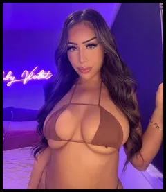 Violet 💜 (@bxbyvioletx)