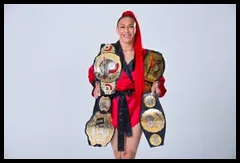 CrisCyborg (@criscyborg)