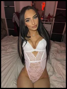 madison🍒 (@m8d1son)