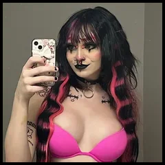 aurora! &amp;lt;3 (@spxrklybrat)