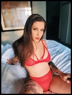 Sorceress Morgana Soles (@sorceressmorgan)
