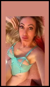 Stella (@stellamansur4you)