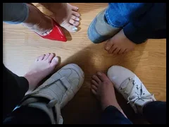 Feet squad (@feet_squad)
