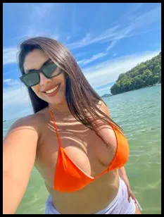 Barbara Morales (@barbiealeeee)