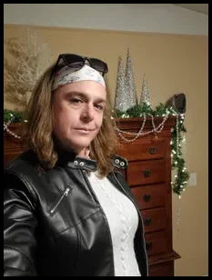 tgirlrobin1of1 (@tgirlrobin1of1)