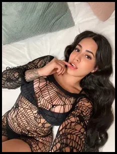 Scarlett ❤️‍🔥 VIP (@euthanasiakiss)