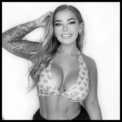 Hayley Davies (@itshayleydavies_free)