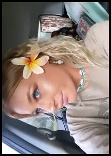 Krystal (@krystalross777)