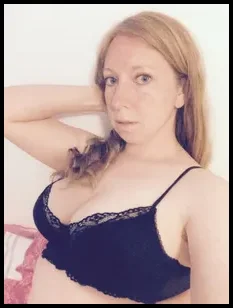 Cutesy Cougar (@cutesycougar)