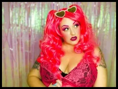 Roxy Tart | Costumed, Chubby, Alt Girl (@roxy_tart)