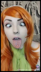 Renee Storm Fetish (@reneestorm)