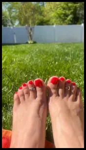 DulcedeCat FEET 👣 (@dulcedecat)