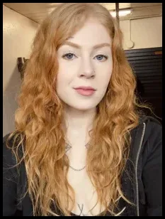 Violet Rae (@violetrae420)