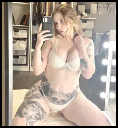 Molly Porter |🔝1.6% (@official_mollyporter)