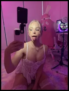 AMY BABY 💦 (@amy.cupcake)