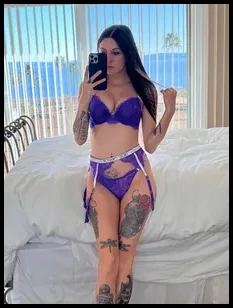 Mia Sins (@xoitsmiavip)