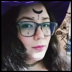 Ari (@ariri95)
