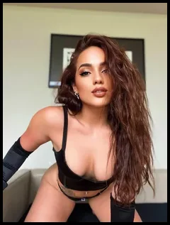 Rosalia 🔥 Española Mystique (@rosaliasanchez)
