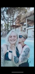 COUPLES PAGE // 18+ NSFW (@blueeyedlouise)