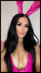 Crystal (@crystalmfc)