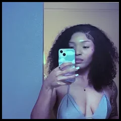 Ann (@nahlaa)